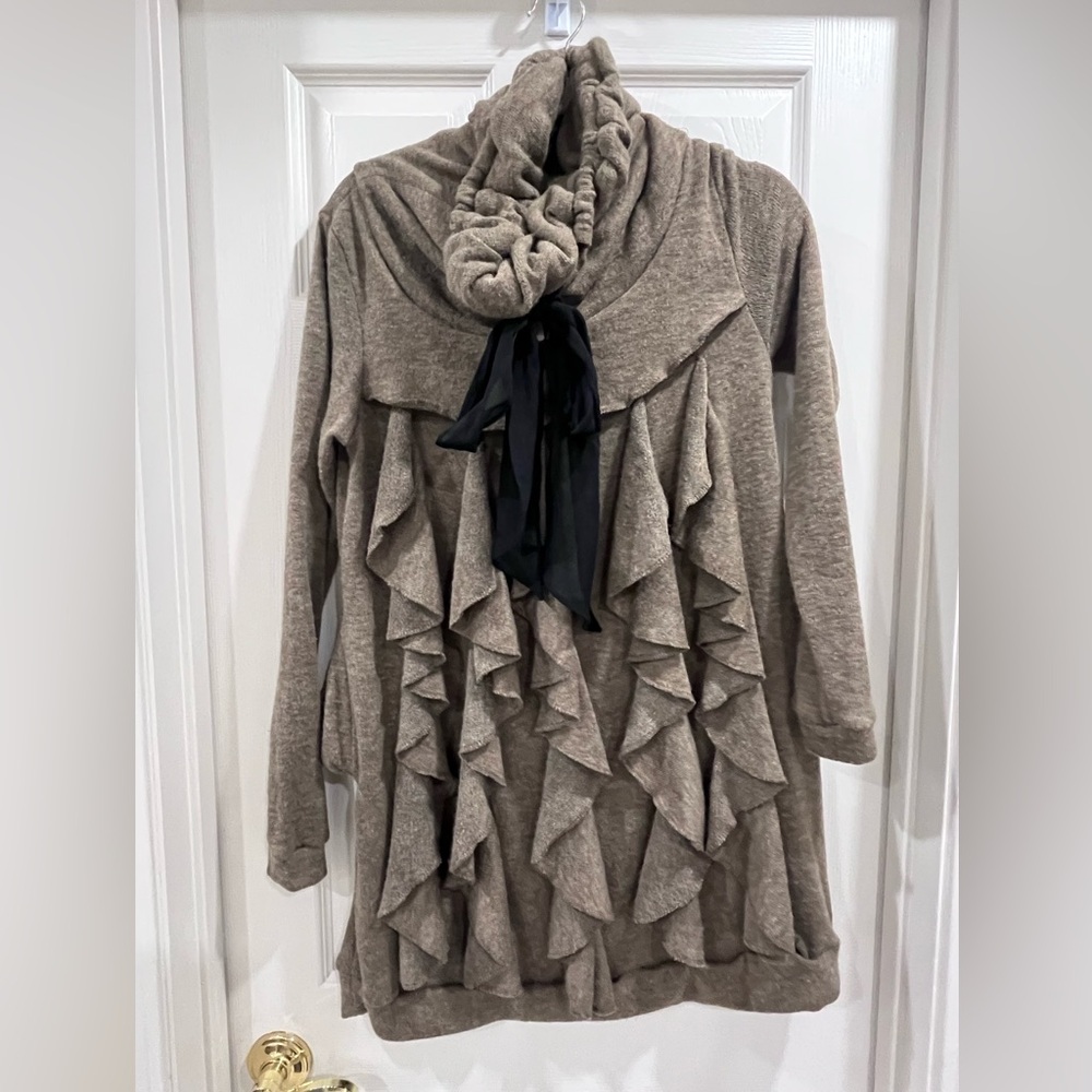 Ruffled sweater from boutique